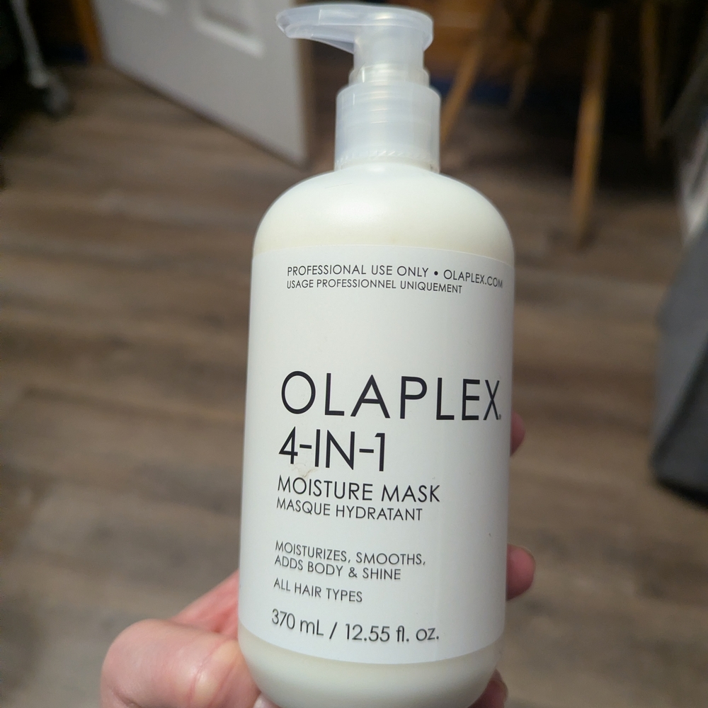 OLAPLEX 4-IN-1 Hydrating Hair Mask